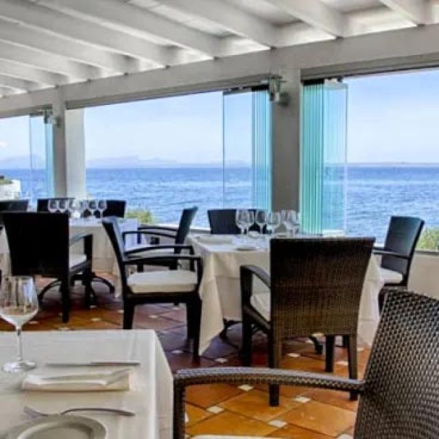 La Terraza Alcanada Lounge