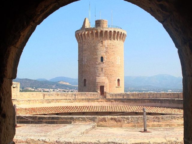 CASTILLO DE BELLVER