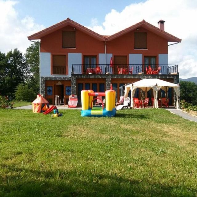 Casa Rural Mendialai