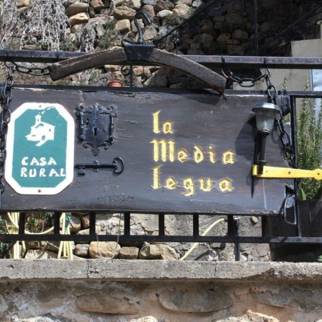 Casa Media Legua