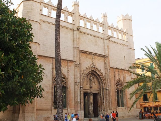 LONJA DE PALMA