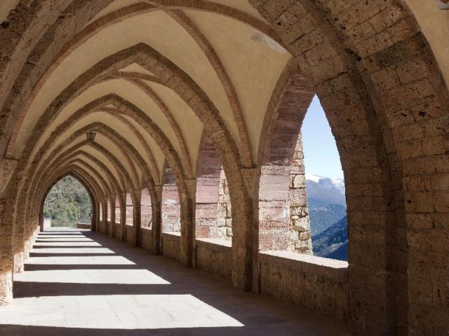MONASTERIO DE VALVANERA