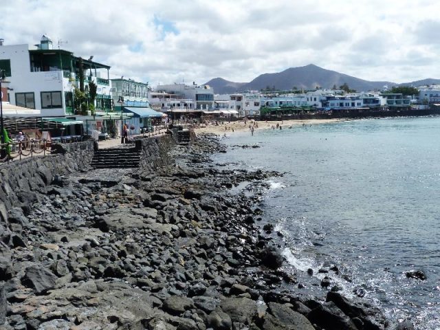 PLAYA BLANCA – PUNTA DEL PAPAGAYO