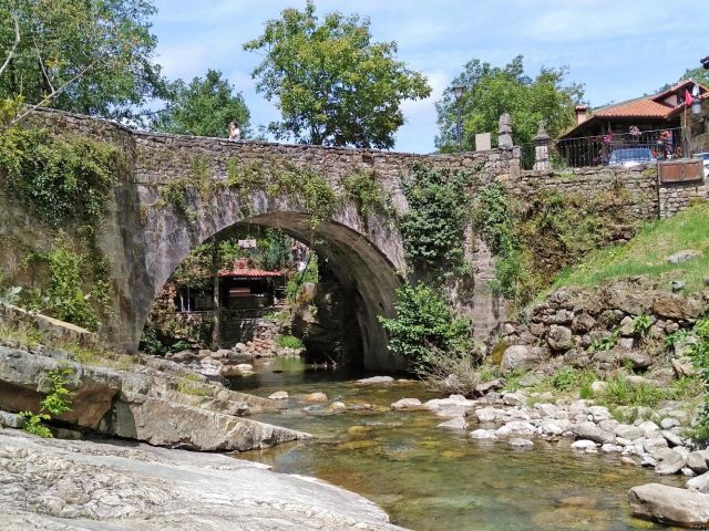 BÁRCENA MAYOR