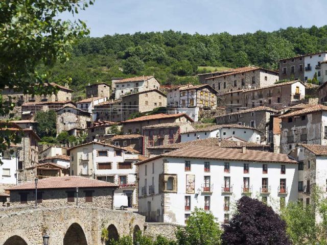 VILLOSLADA DE CAMEROS