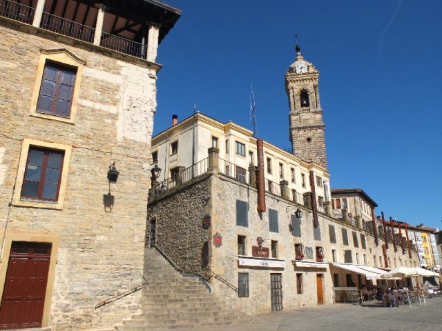CASCO ANTIGUO – RUTA DE LA ALMENDRA
