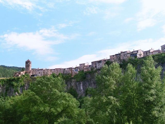 CASTELLFULLIT DE LA ROCA