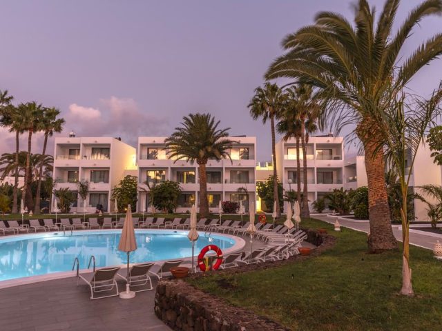 Oasis Lanz Beach Mate****