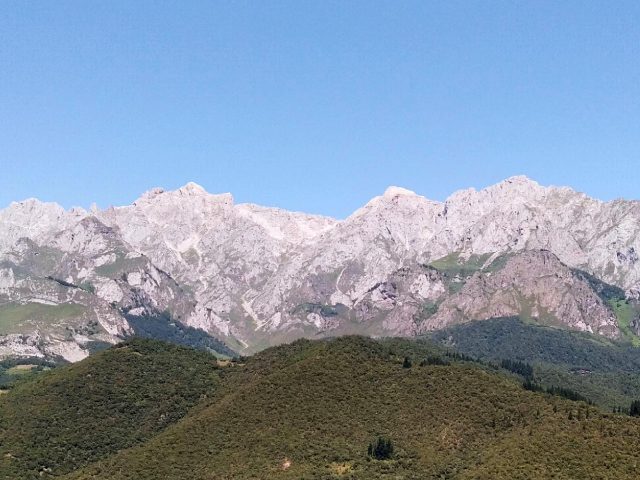 PICOS DE EUROPA Y VALLE DE LIÉBANA