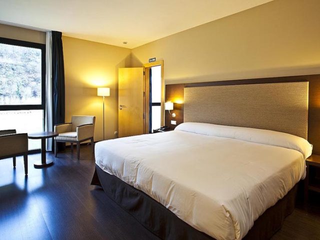 Balneario de Elgorriaga***