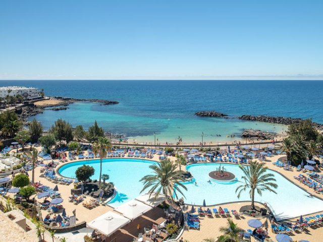 Grand Teguise Playa****