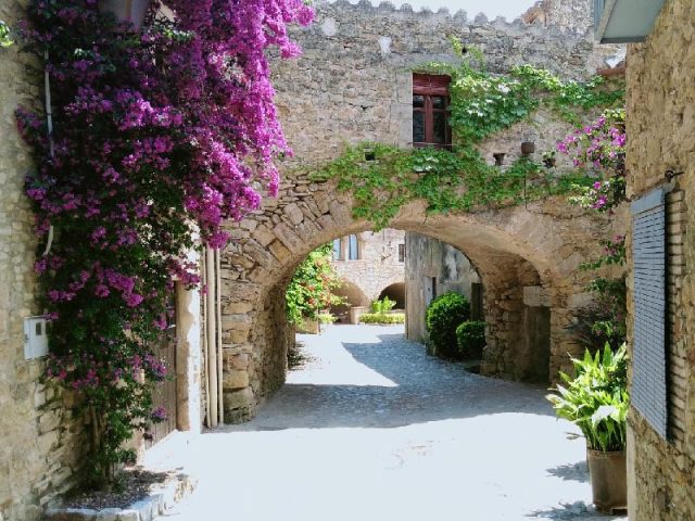 SUR COSTA BRAVA – PUEBLOS MEDIEVALES